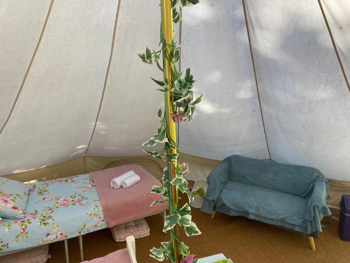 Luxury tent Fonclaire Holidays Glamping 'luxury Camping' *